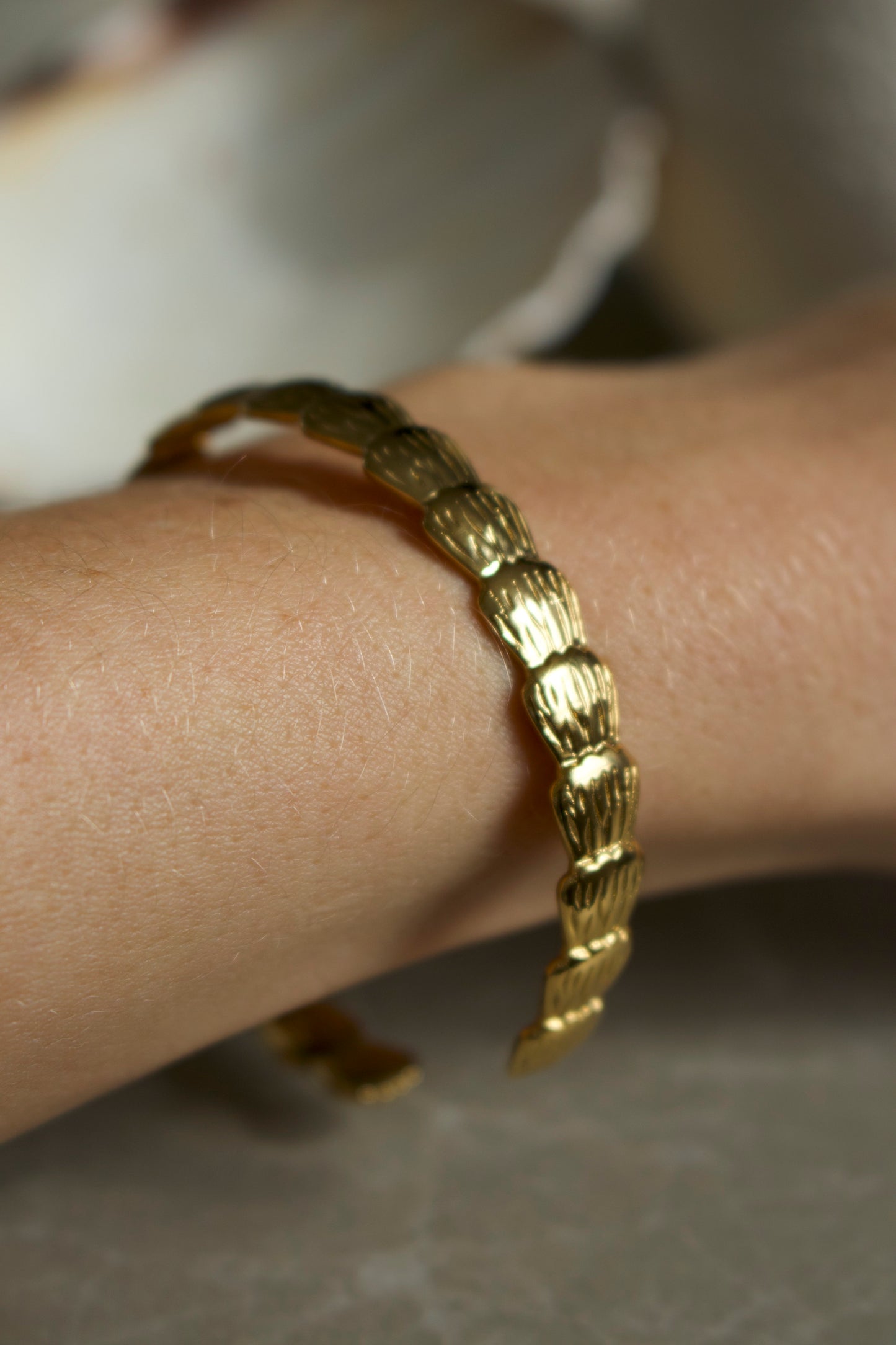 Gold Shell bracelet